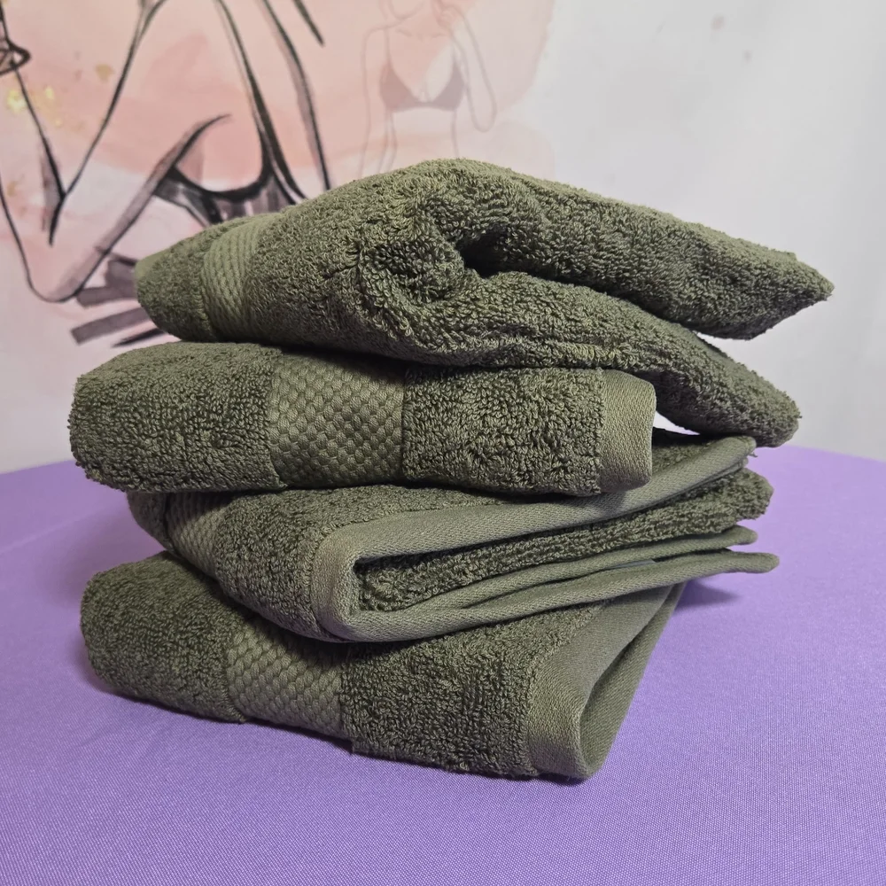 Threshold Olive Green Hand Towels